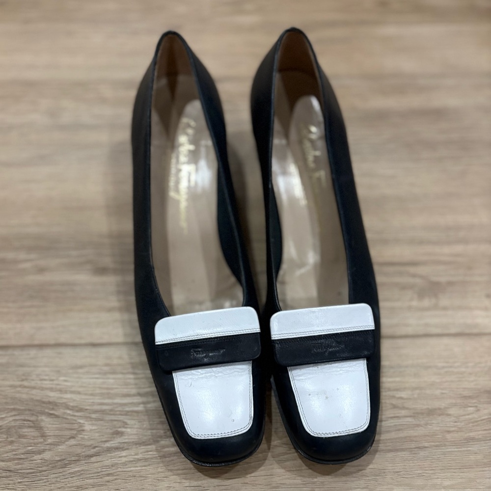 Salvatore Ferragamo Loafer Heeled